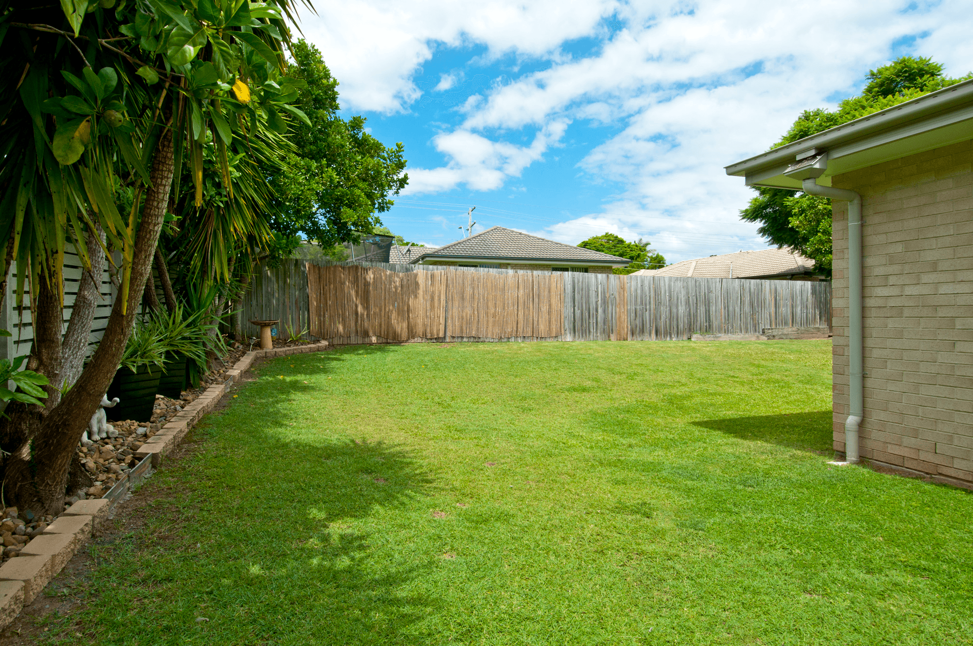 2 Sunflower Street, WATERFORD WEST, QLD 4133