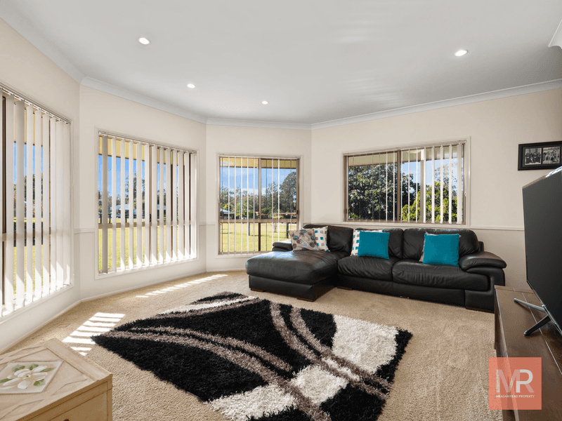 14 Evergreen Drive, SOUTH MACLEAN, QLD 4280