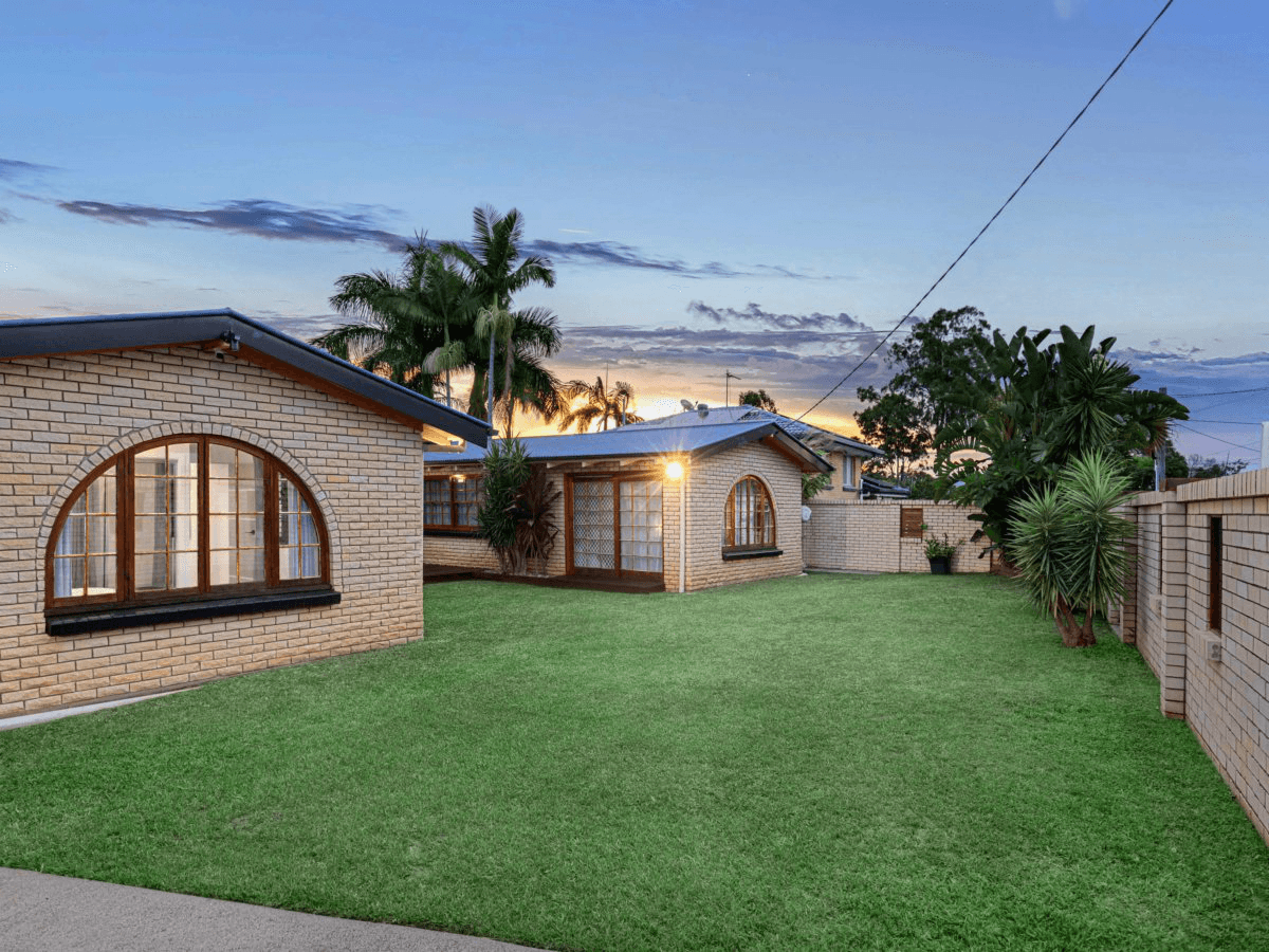 16 Flinders Avenue, MOLENDINAR, QLD 4214