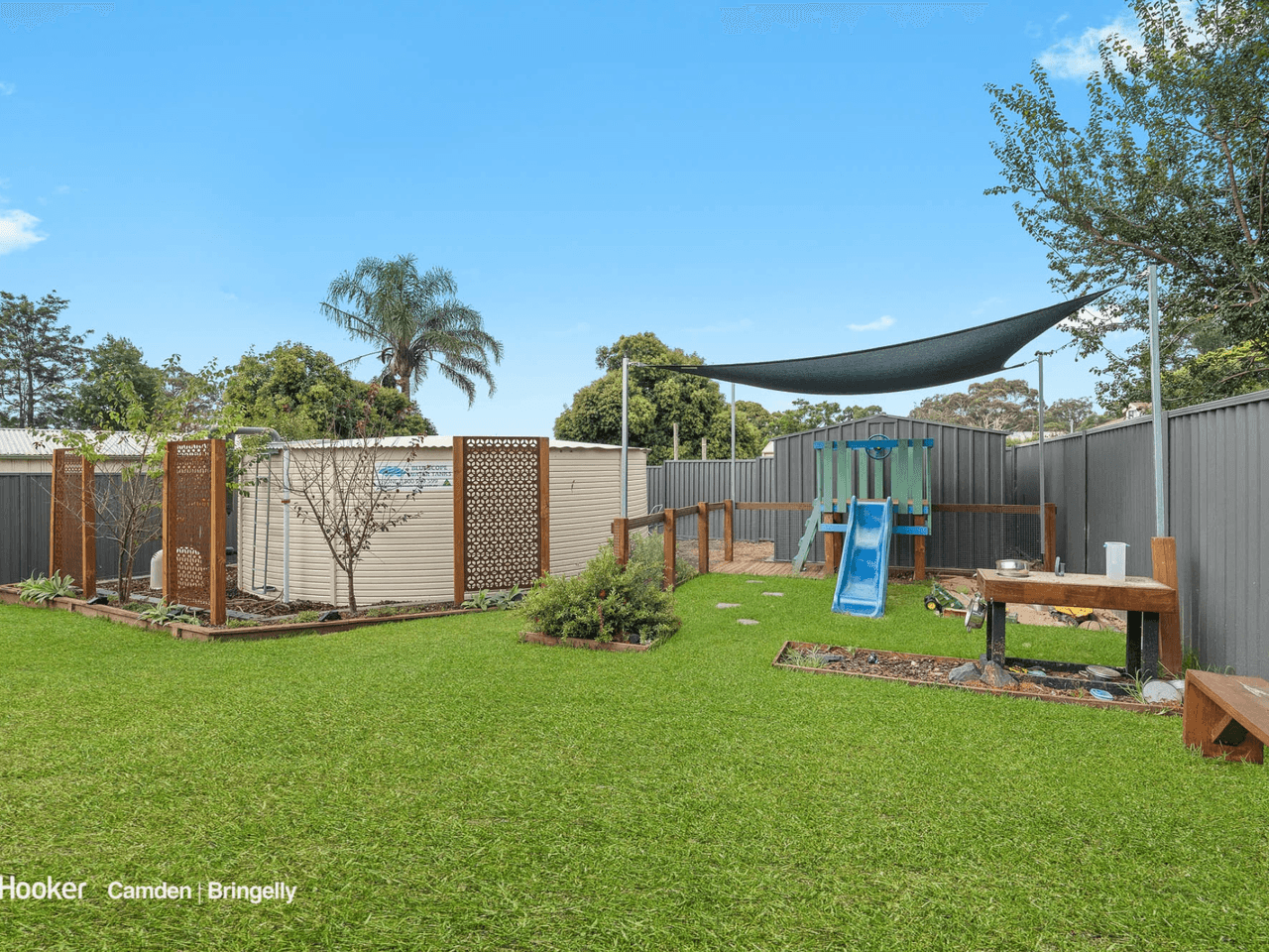 43 Remembrance Driveway, YANDERRA, NSW 2574