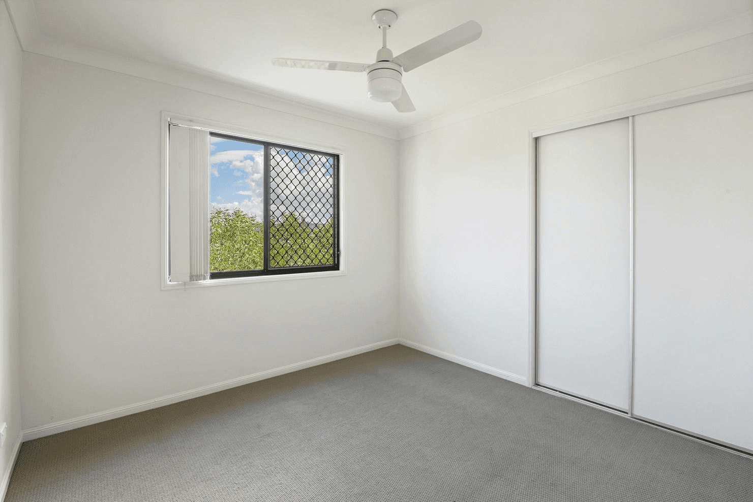 1/2 Emily Street, ORMEAU, QLD 4208