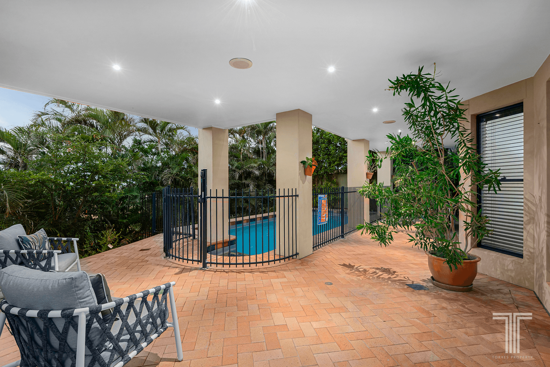 87 McGahan Street, Carina Heights, QLD 4152