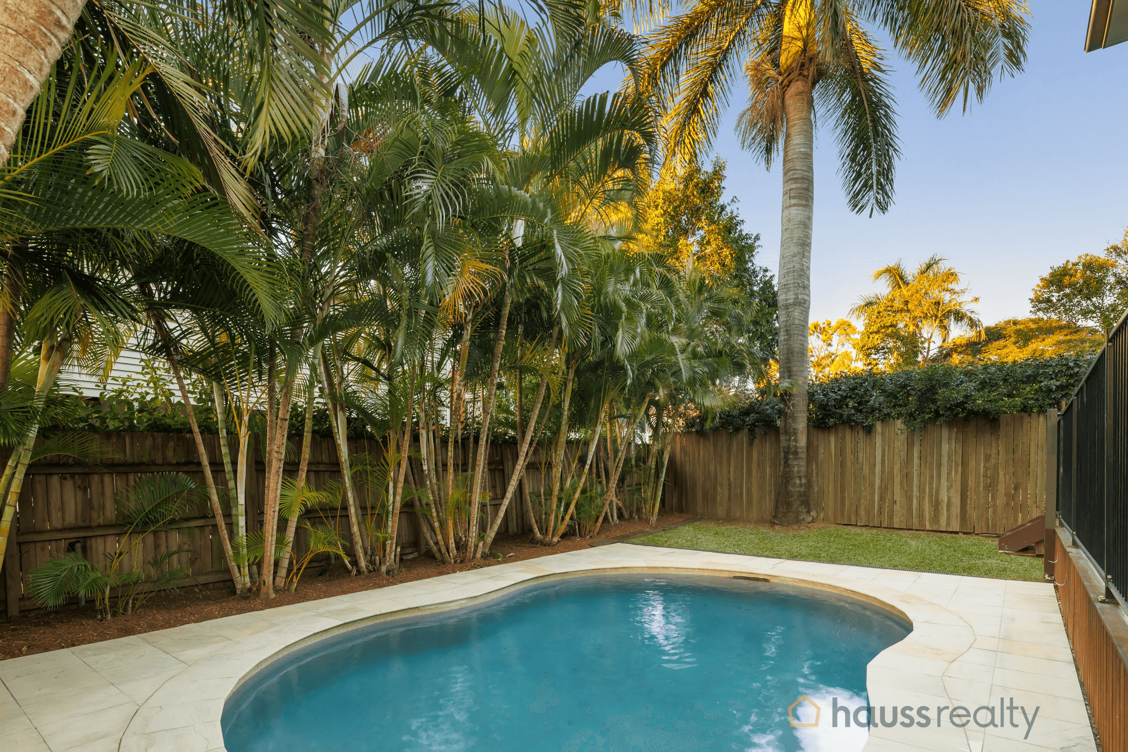 260 Verney Road East, Graceville, QLD 4075