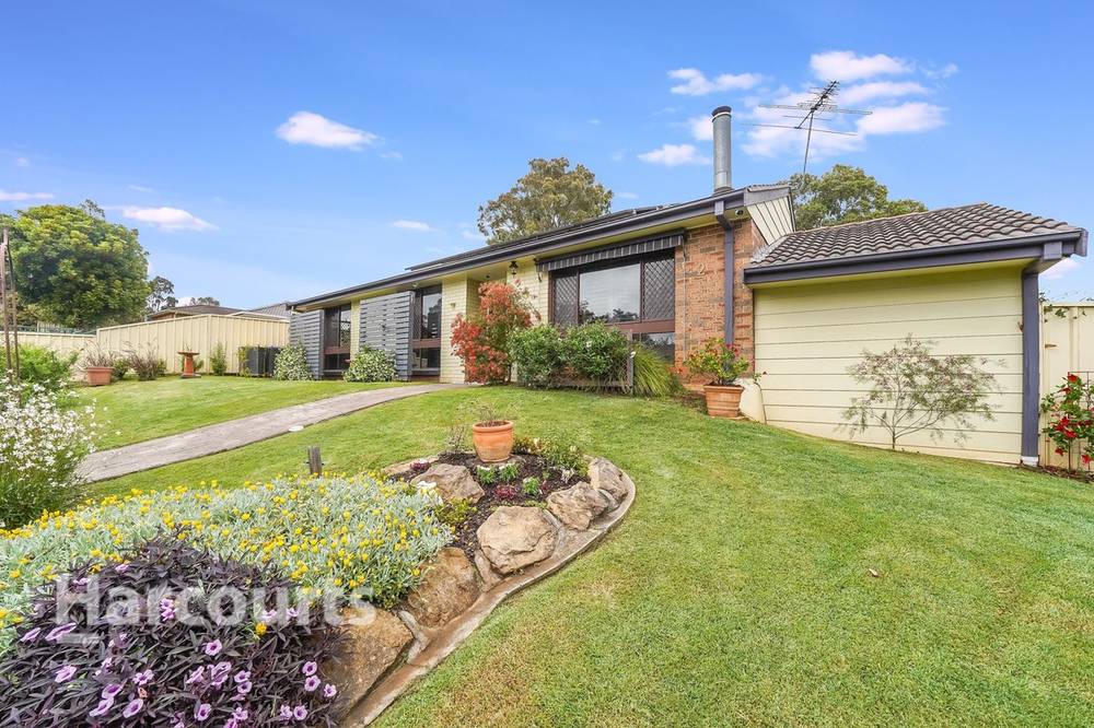 1/2  Falstaff Place, Rosemeadow, NSW 2560