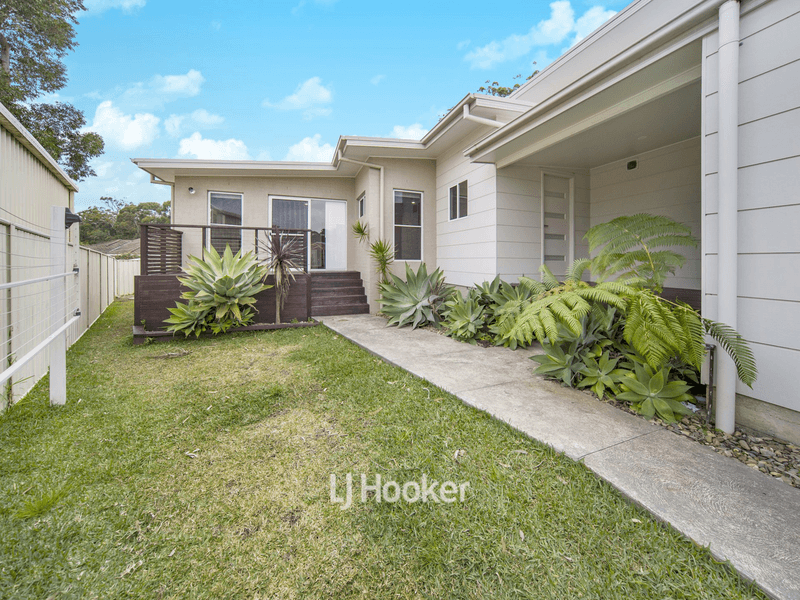 14 Carver Court, ST GEORGES BASIN, NSW 2540