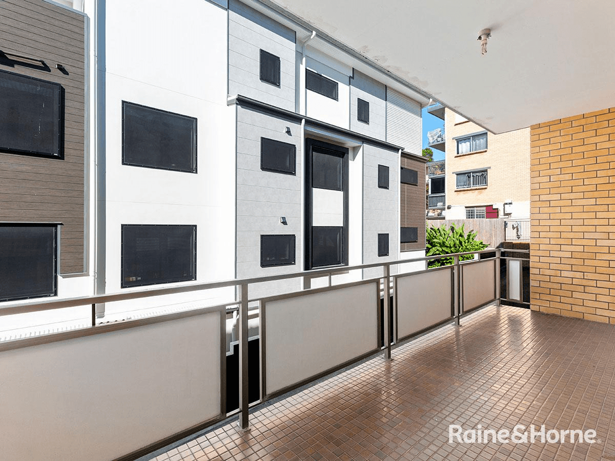 100 Sherwood Road, TOOWONG, QLD 4066