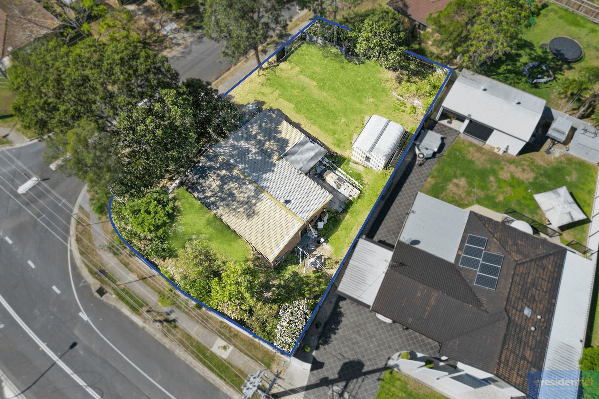 1 Haldham Crescent, Regents Park, QLD 4118