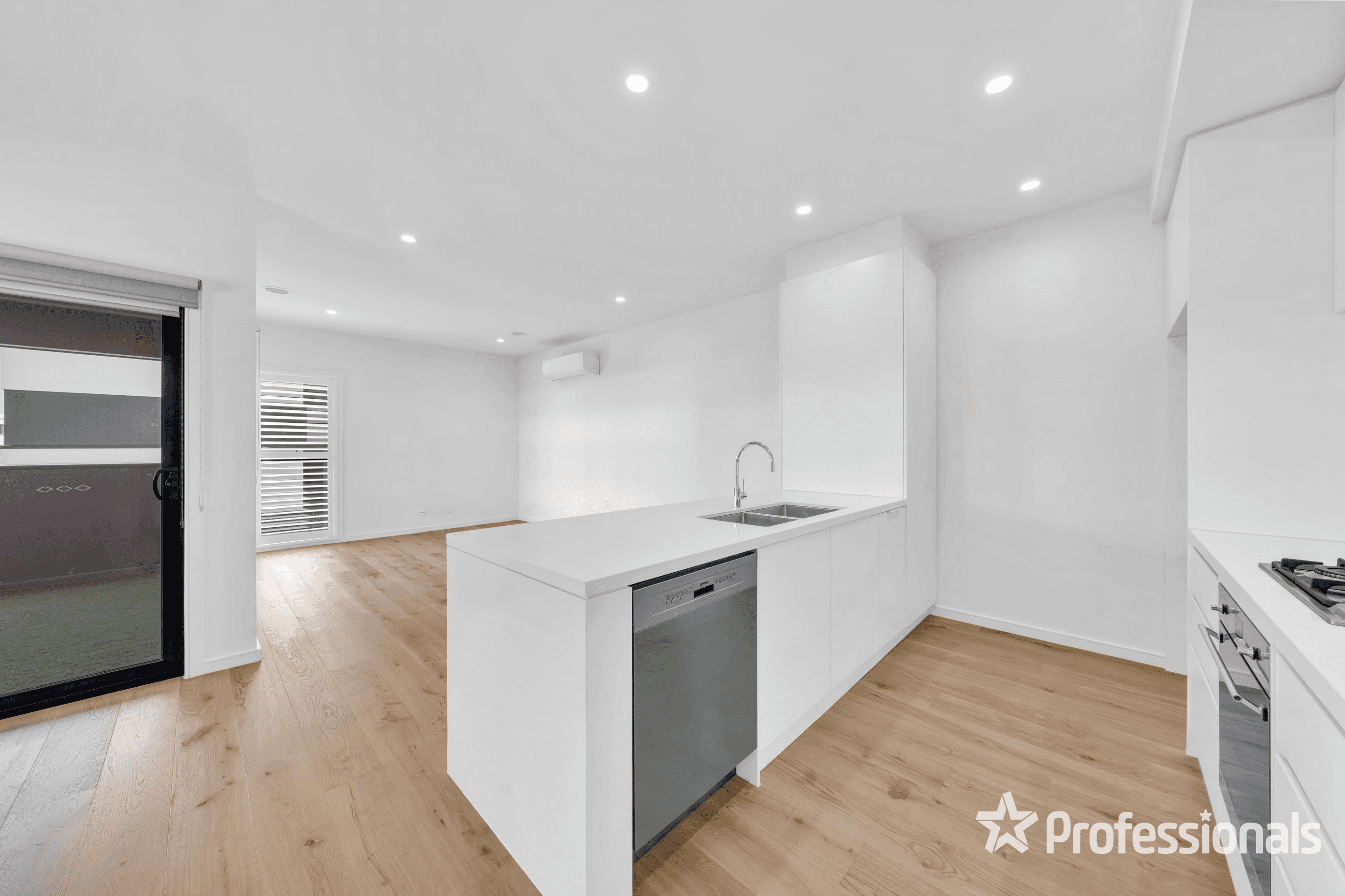 50 Northcote Circuit, Burwood East, VIC 3151