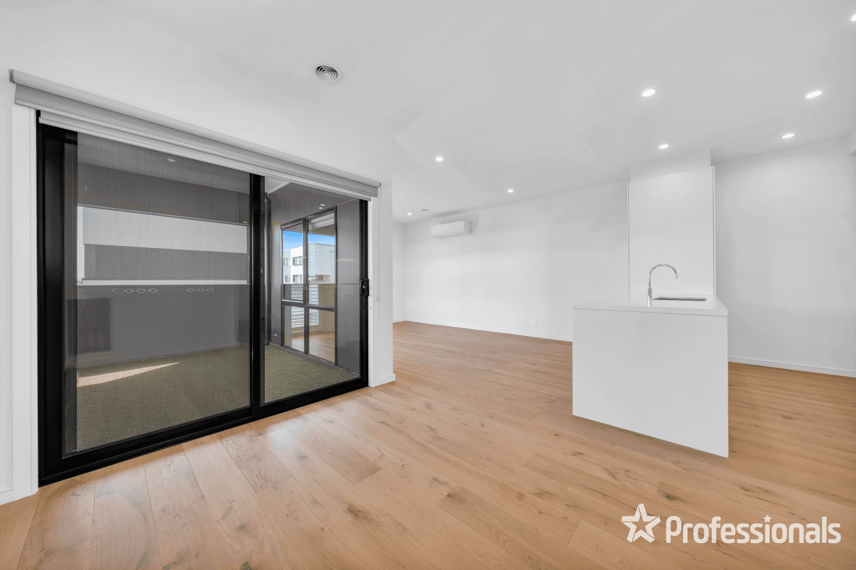 50 Northcote Circuit, Burwood East, VIC 3151