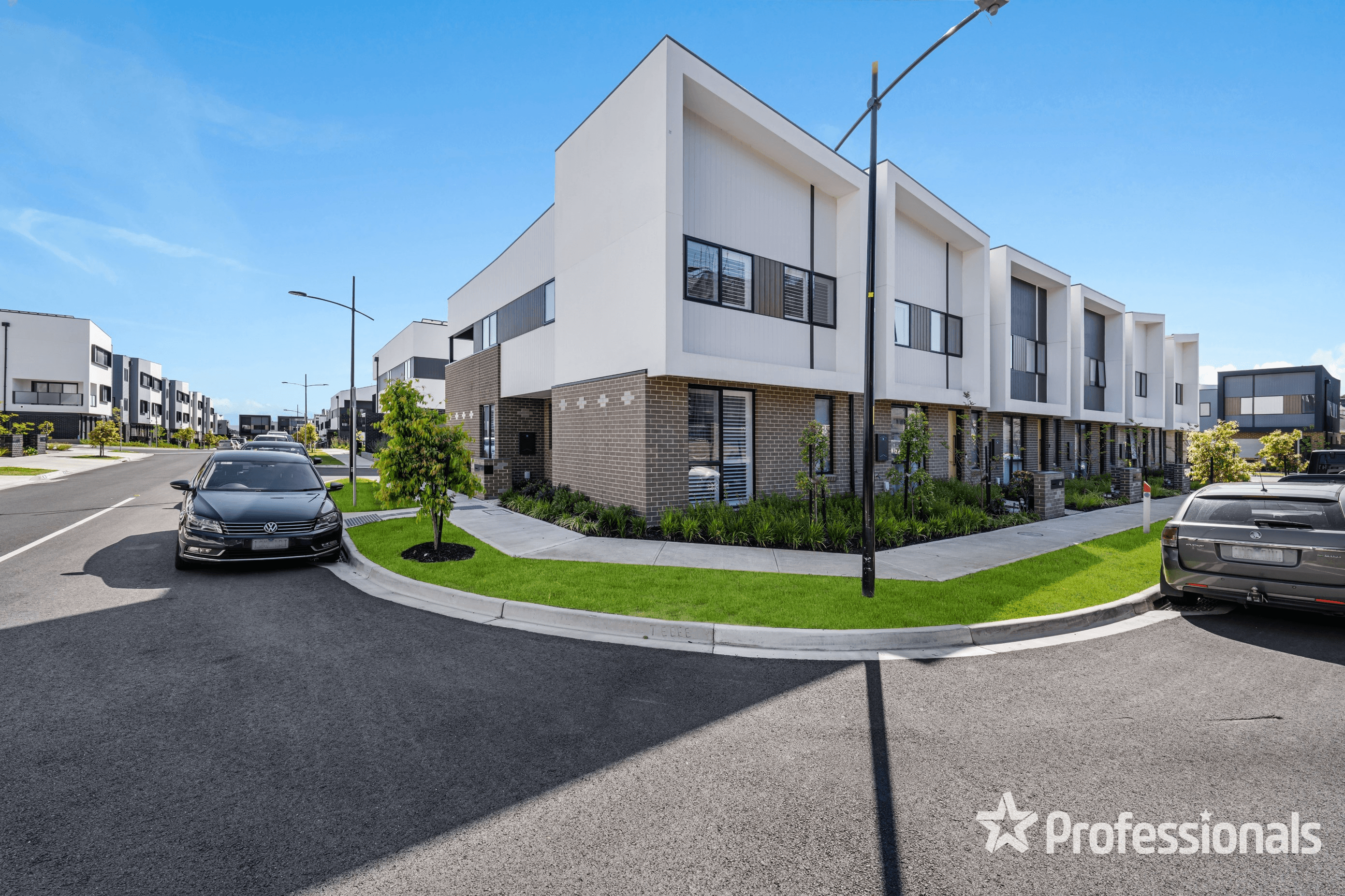 50 Northcote Circuit, Burwood East, VIC 3151