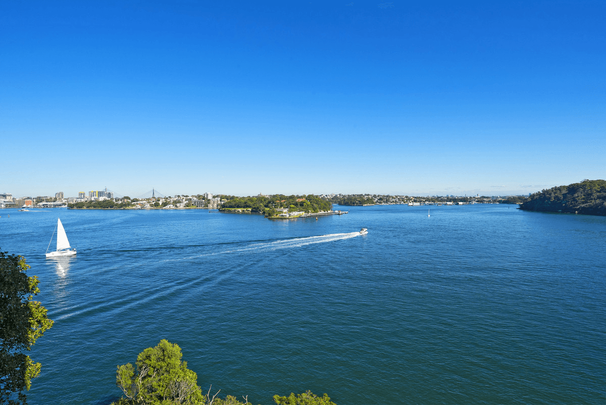 33/14 Blues Point Road, MCMAHONS POINT, NSW 2060
