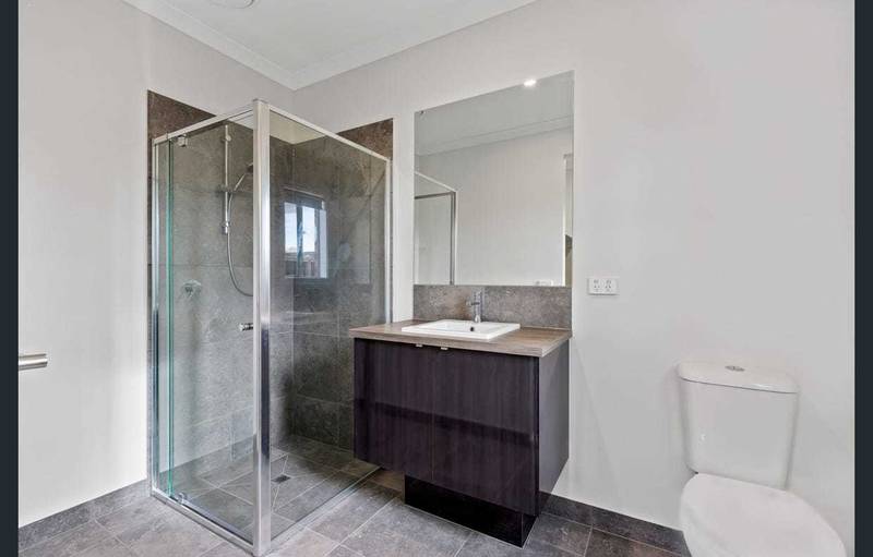 39 Wiltshire Boulevard, Thornhill Park, VIC 3335