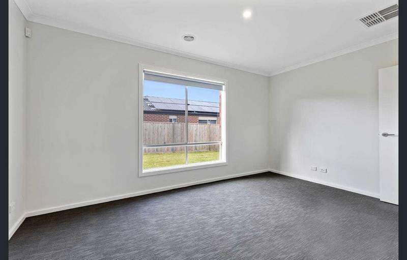 39 Wiltshire Boulevard, Thornhill Park, VIC 3335