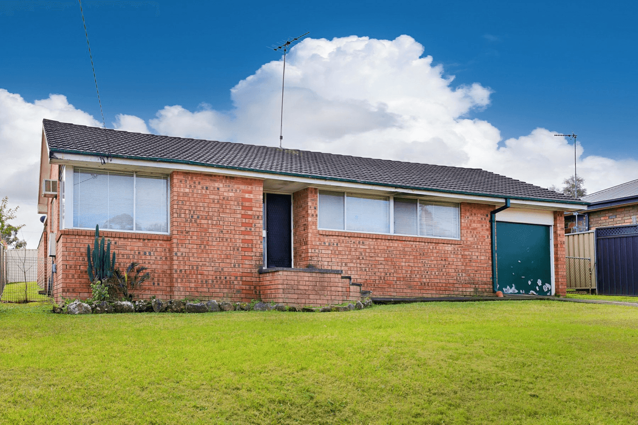 11 Sunset Avenue, SOUTH PENRITH, NSW 2750