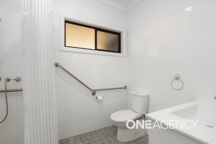 53 HEYDON AVENUE, TURVEY PARK, NSW 2650