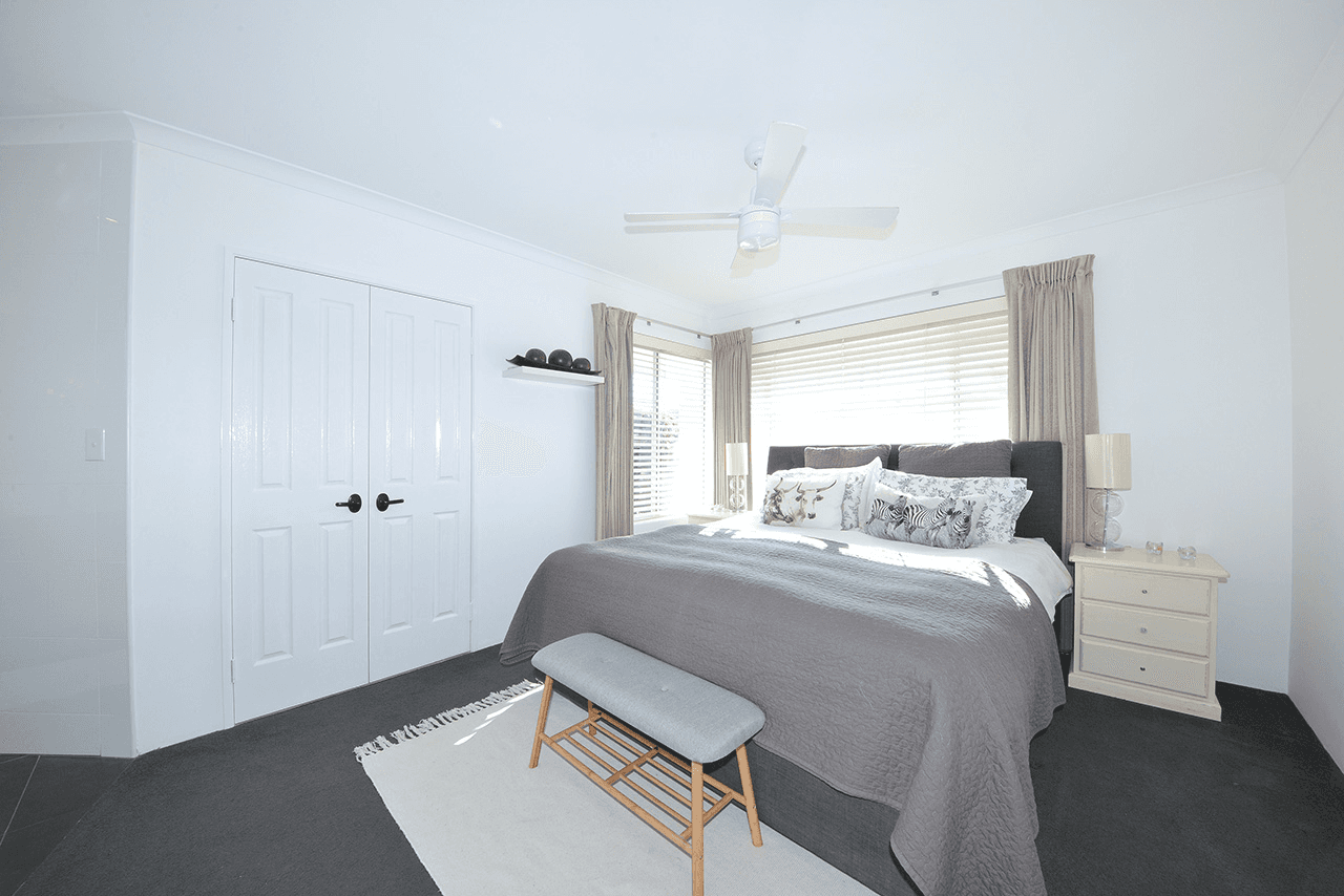 36 Rochester Drive, Mindarie, WA 6030