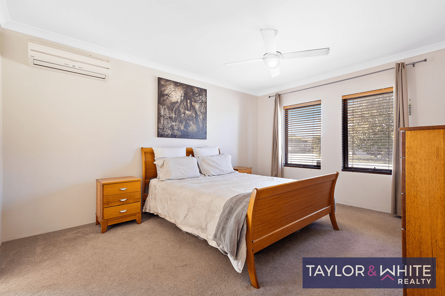 44 Dumaresq Loop, QUINNS ROCKS, WA 6030