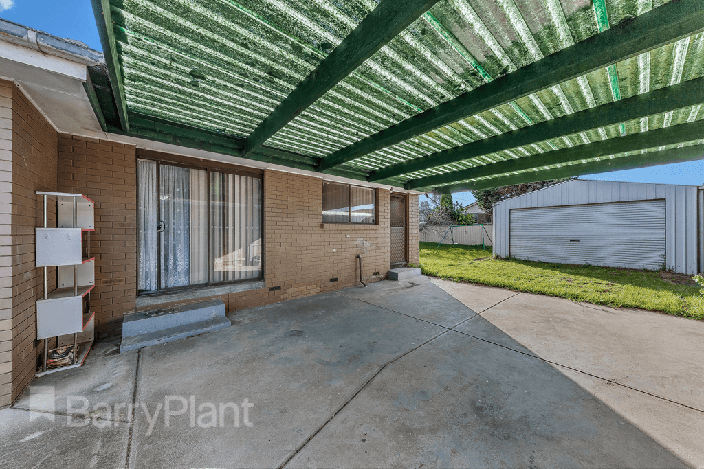 10 Tarlee Drive, Albanvale, VIC 3021