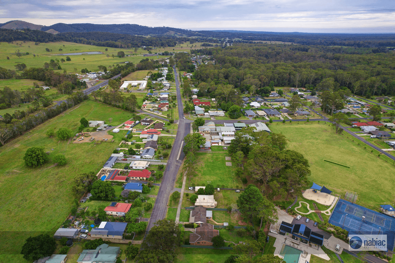 66 Clarkson St, Nabiac, NSW 2312