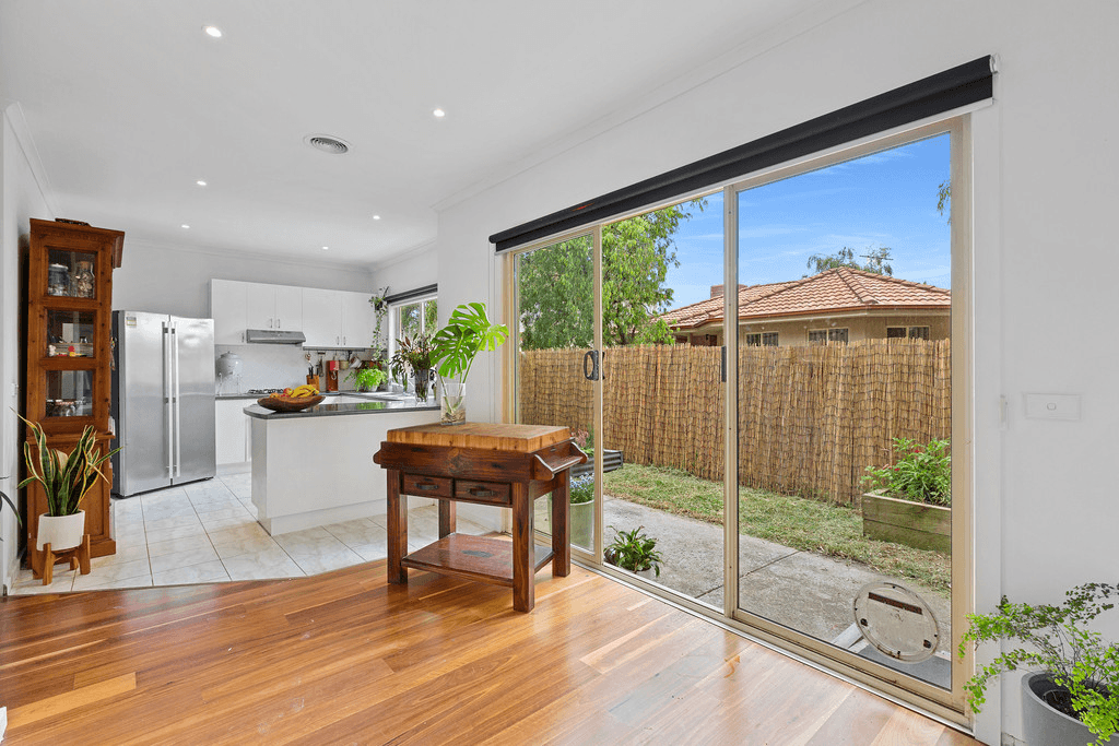 2 Bethune Court, SEAFORD, VIC 3198