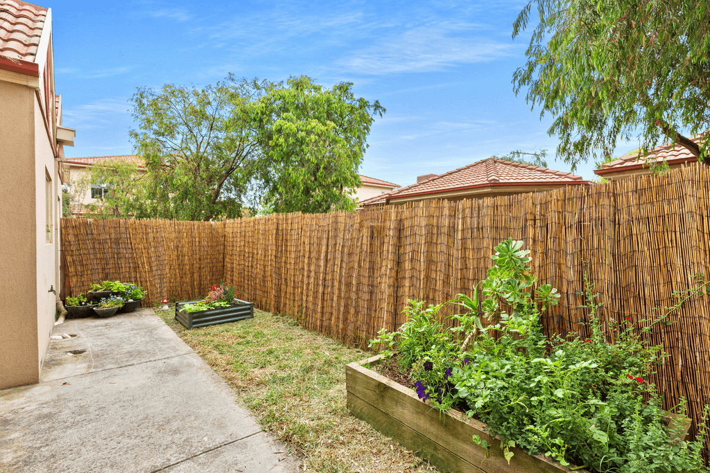 2 Bethune Court, SEAFORD, VIC 3198