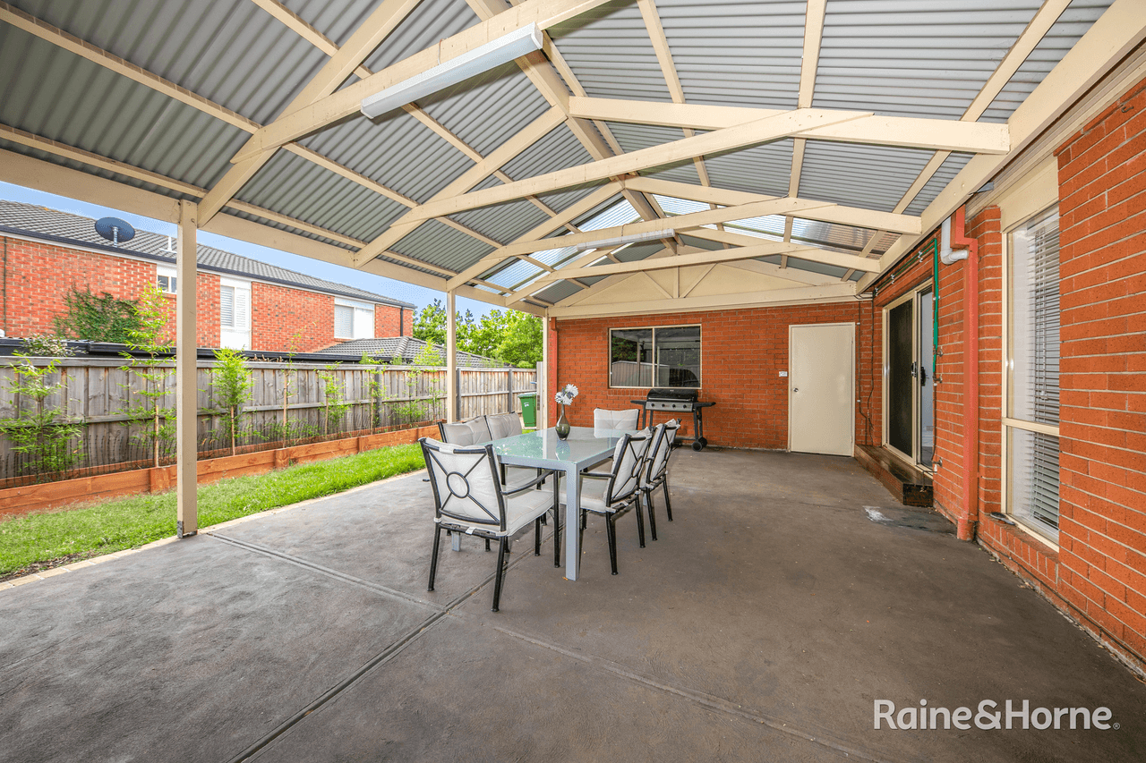 42 The Avenue, SUNBURY, VIC 3429