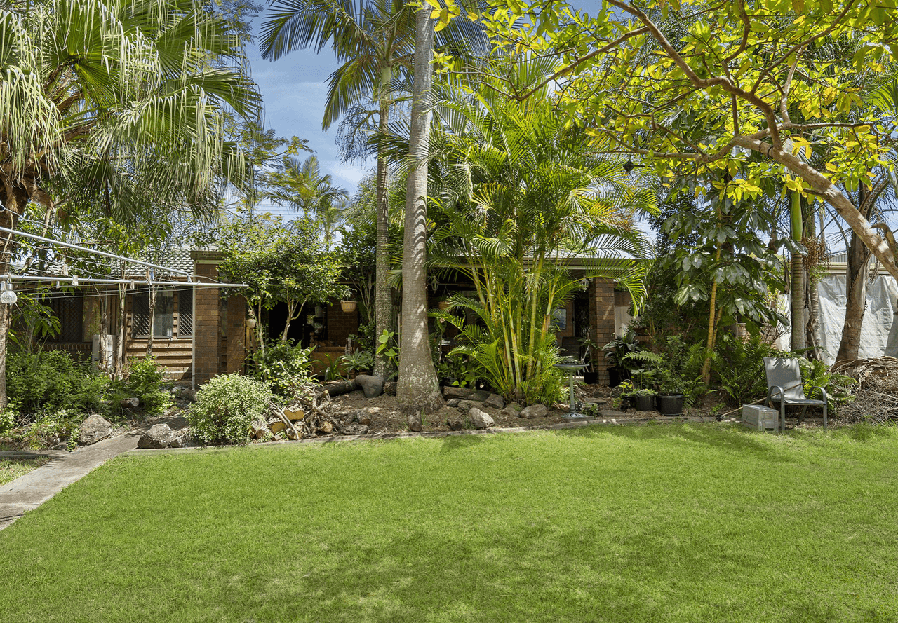 33 Bennett Drive, REGENTS PARK, QLD 4118