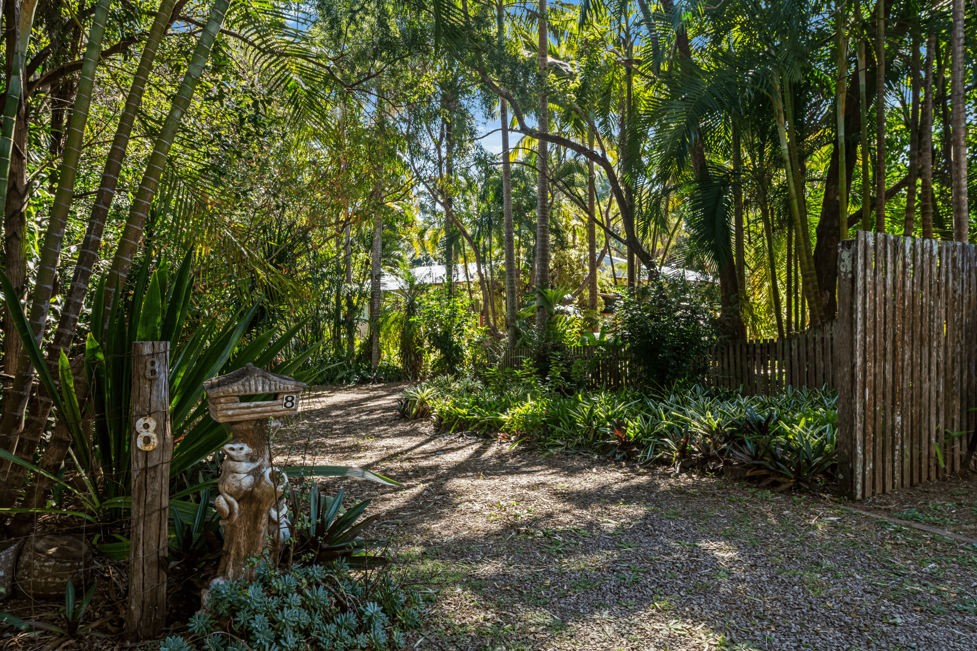 8 Rovera Road, GLASS HOUSE MOUNTAINS, QLD 4518