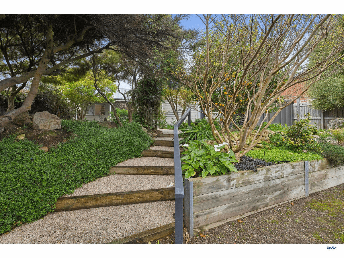 5 Whistler Close, Torquay, VIC 3228