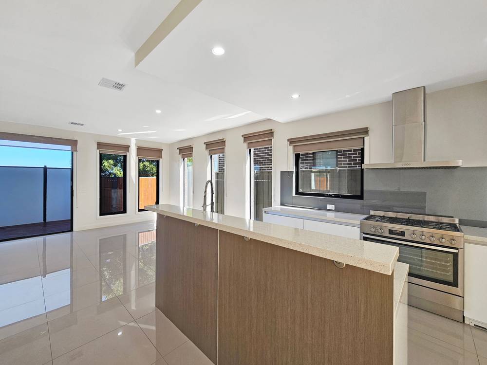 1/40 Morena Street, HIGHTON, VIC 3216