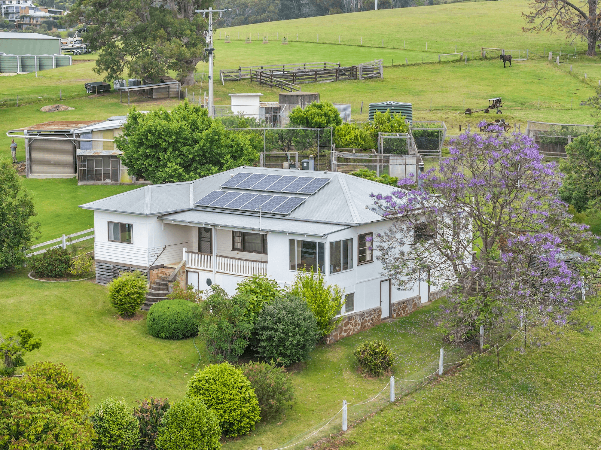 329 Lakeside Drive, MALLACOOTA, VIC 3892