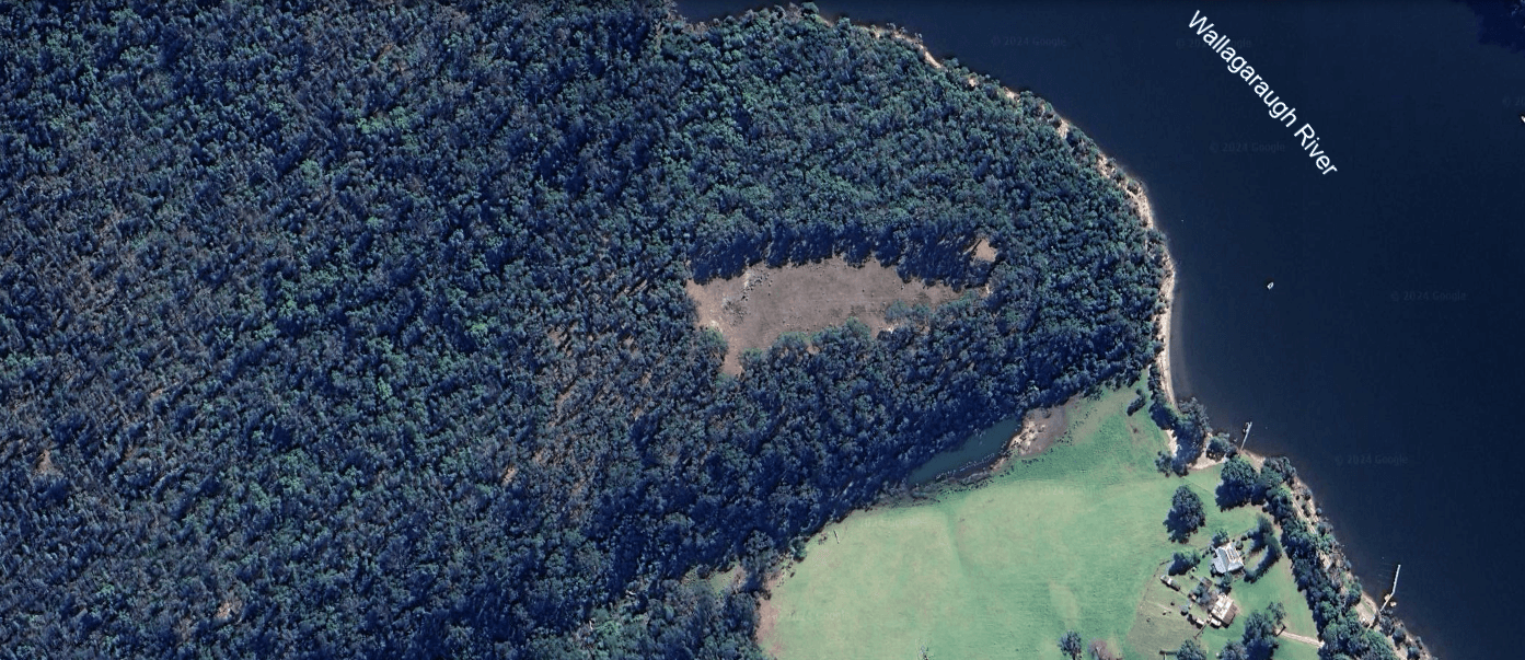 329 Lakeside Drive, MALLACOOTA, VIC 3892