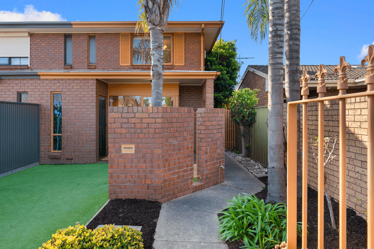 2/45 Russell Street, Glenelg North, SA 5045