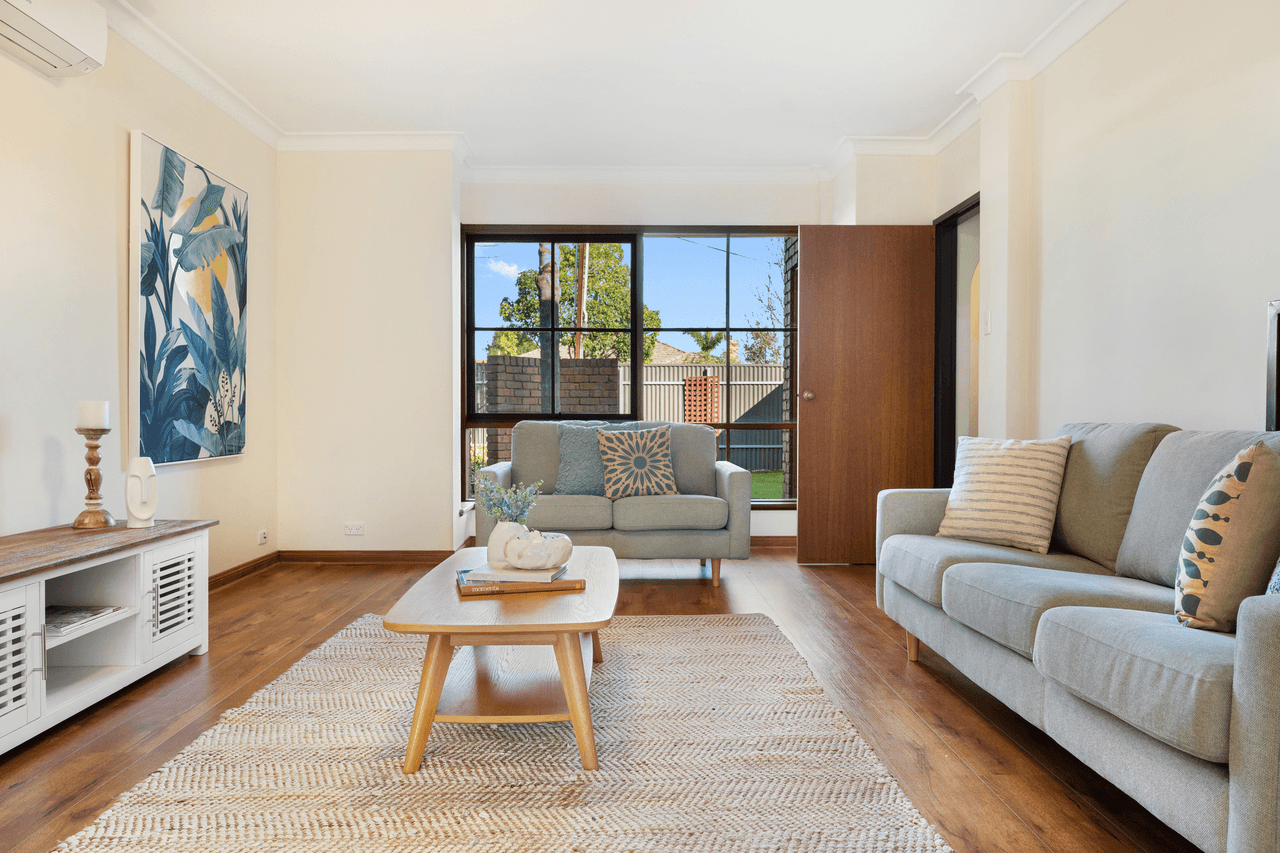 2/45 Russell Street, Glenelg North, SA 5045