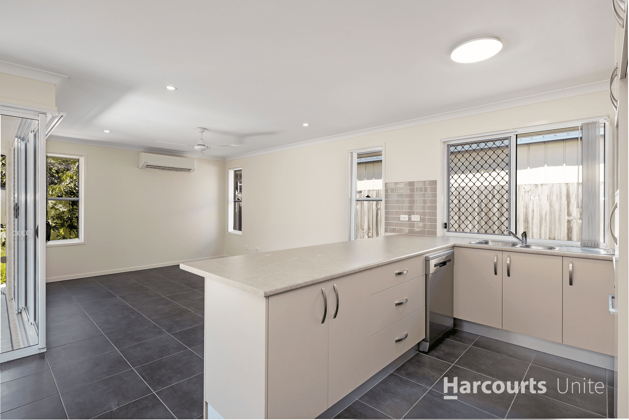 34 Mary Street West, MANGO HILL, QLD 4509