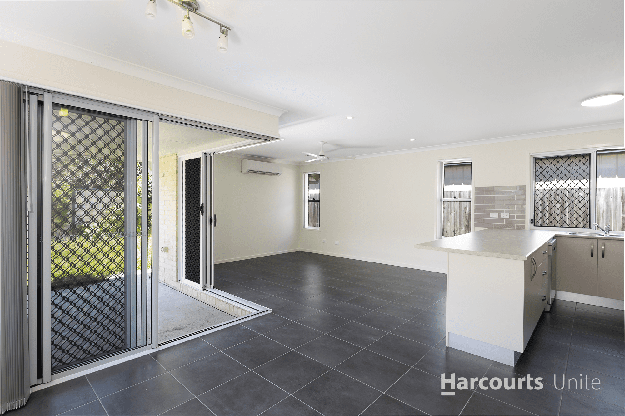 34 Mary Street West, MANGO HILL, QLD 4509