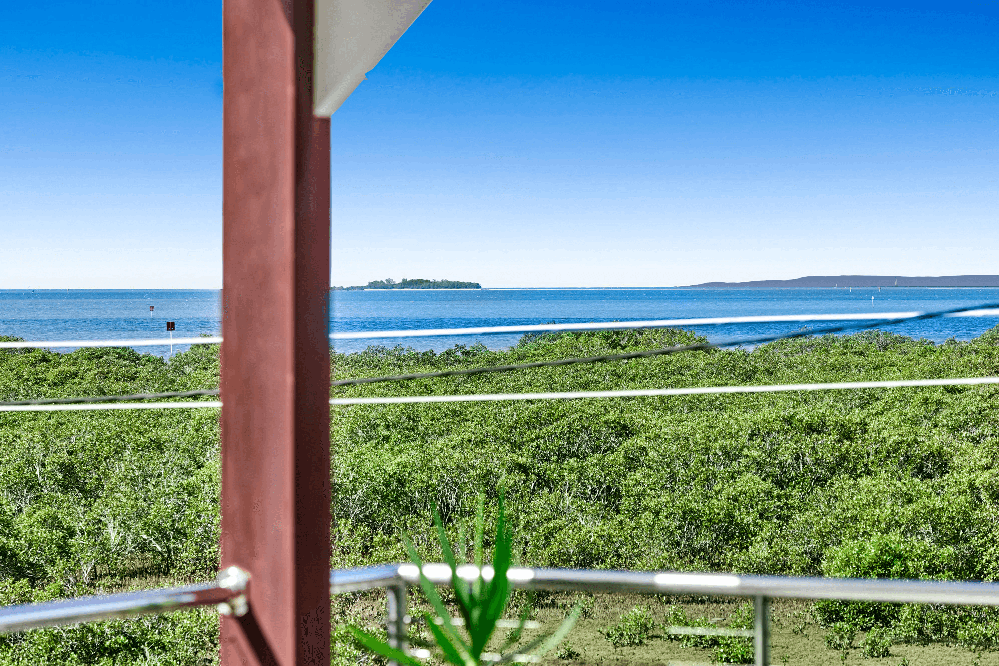 763 Esplanade, Lota, QLD 4179