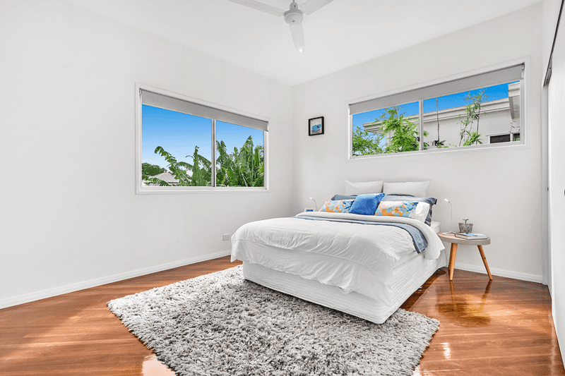 763 Esplanade, Lota, QLD 4179