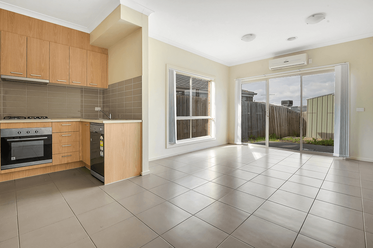 3/23 Leveque Loop, Craigieburn, VIC 3064