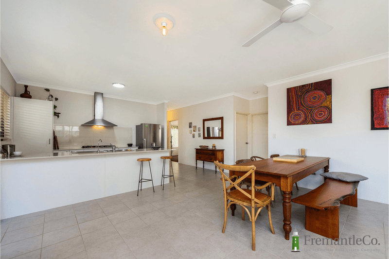 22 Graduate Way, Coolbellup, WA 6163