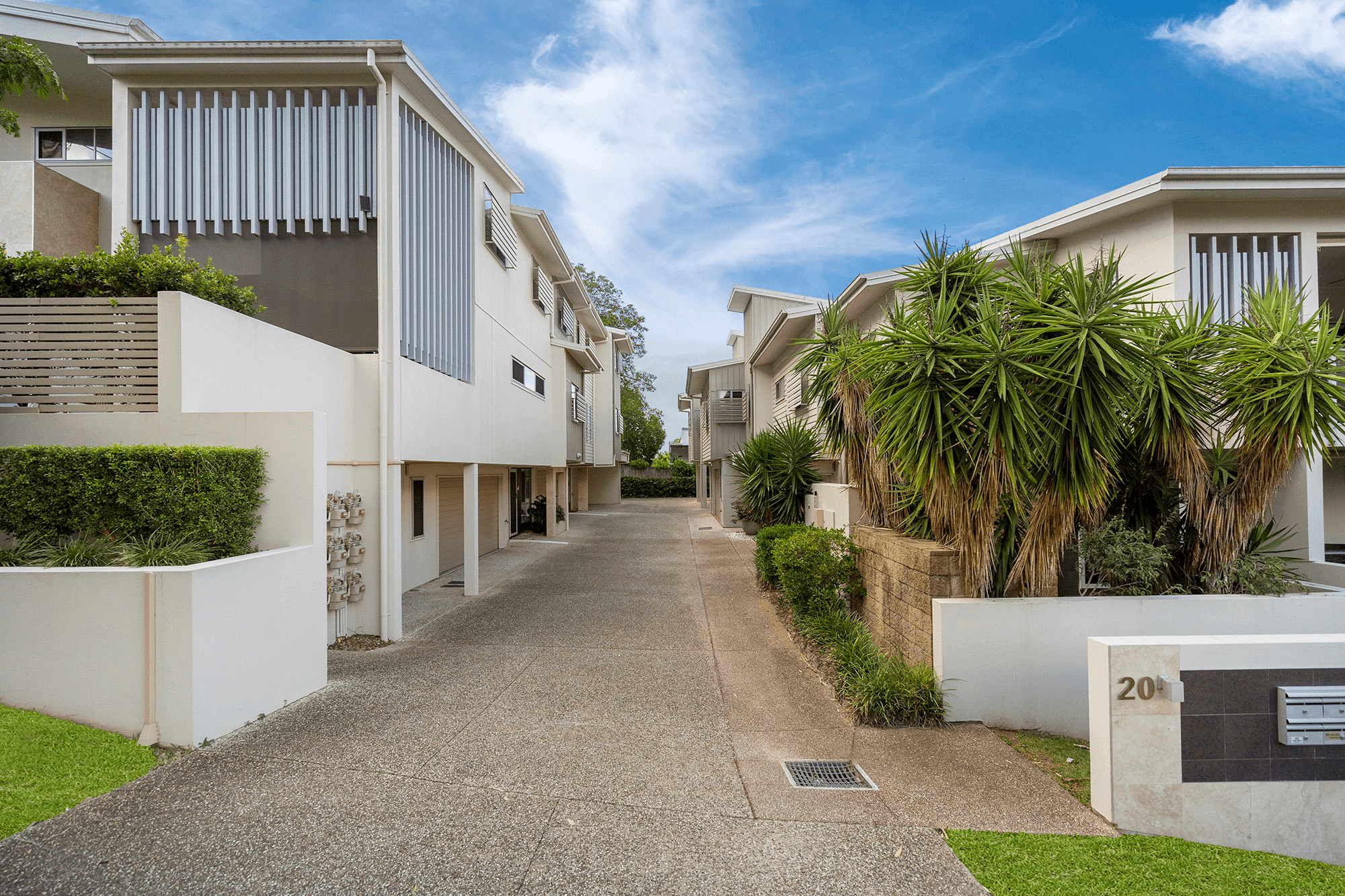 2/20 Bundara Street, MORNINGSIDE, QLD 4170