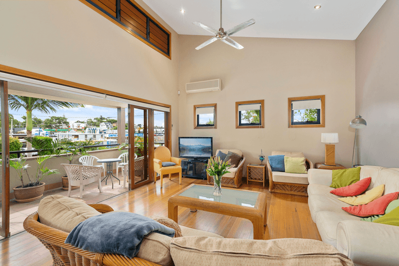 1/32 Wyberba Street, TUGUN, QLD 4224