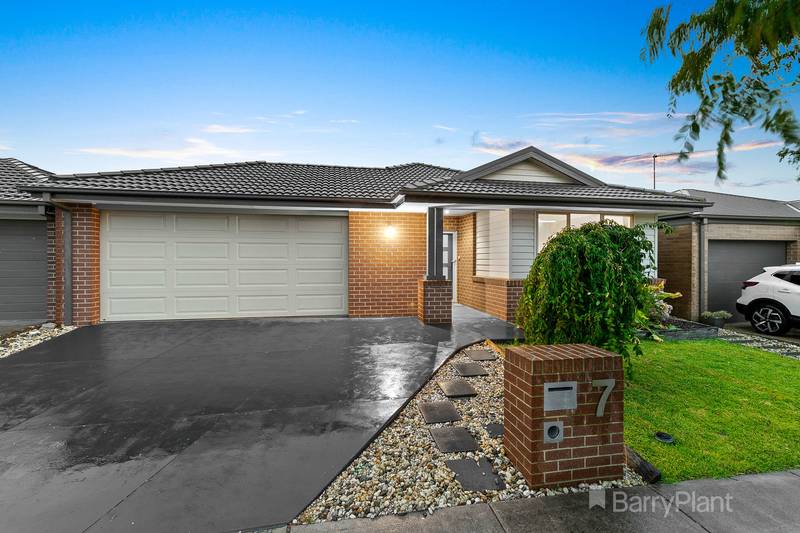 7 Carnegie Street, Officer, VIC 3809
