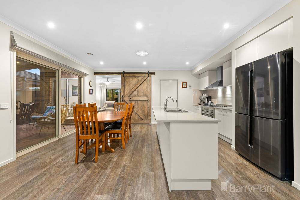 7 Carnegie Street, Officer, VIC 3809