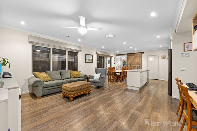 7 Carnegie Street, Officer, VIC 3809