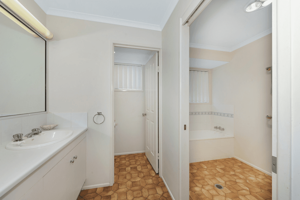 74 Cunnington Street, BUNDABERG EAST, QLD 4670