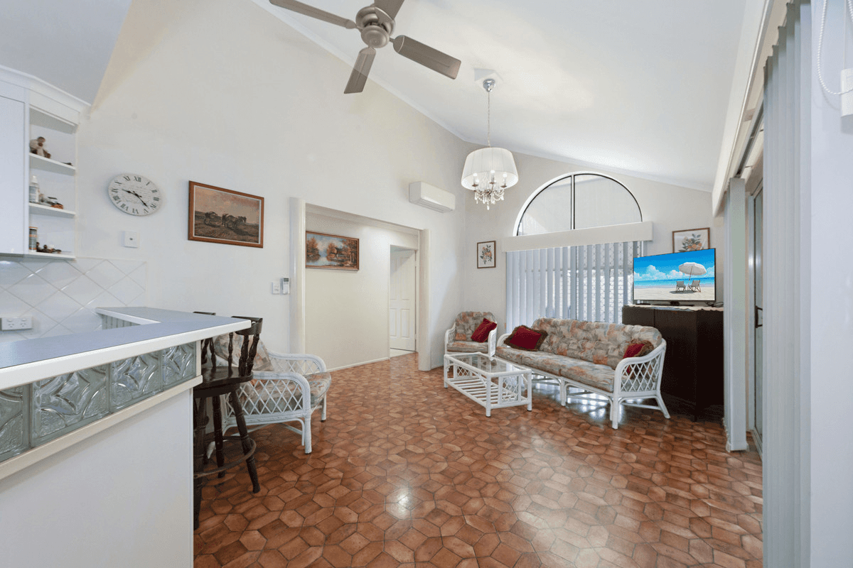 74 Cunnington Street, BUNDABERG EAST, QLD 4670