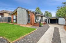4 Cotswold Court, Grovedale, VIC 3216