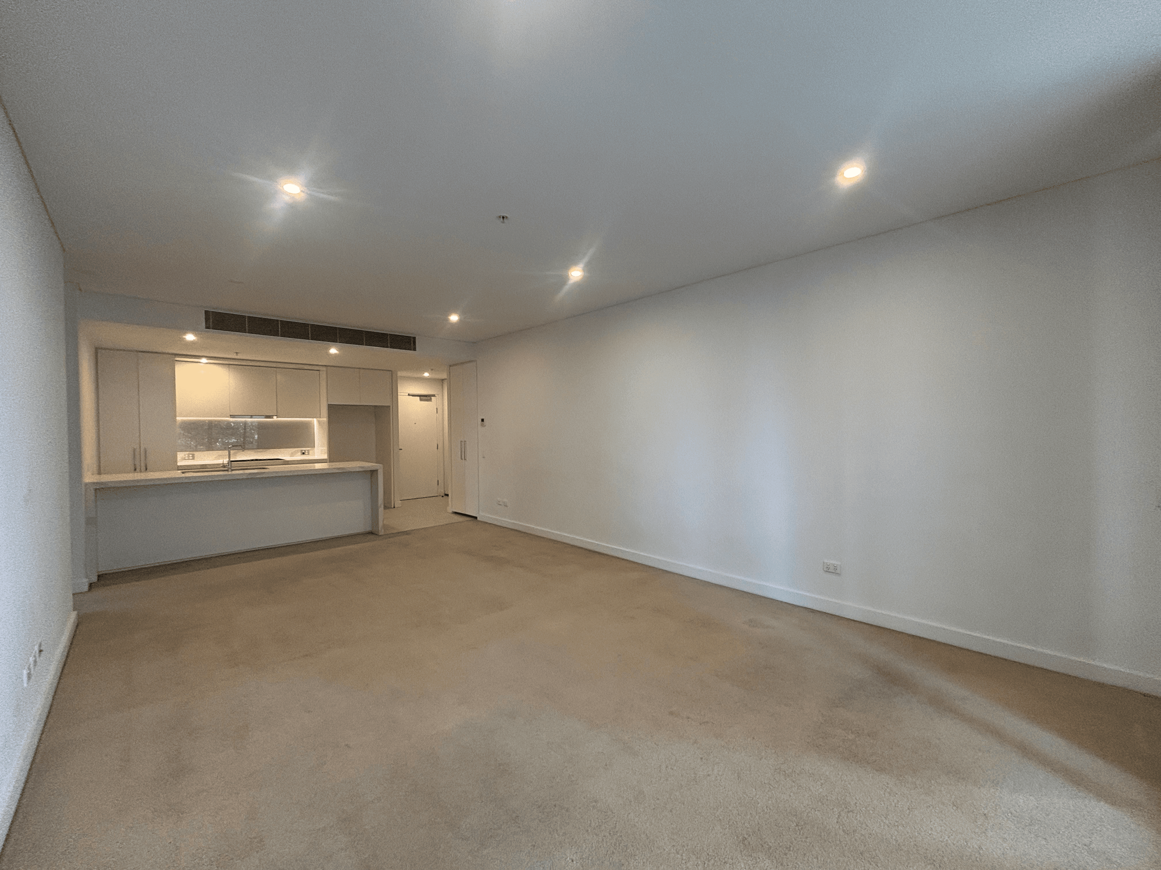 201/2 Chisholm St, WOLLI CREEK, NSW 2205