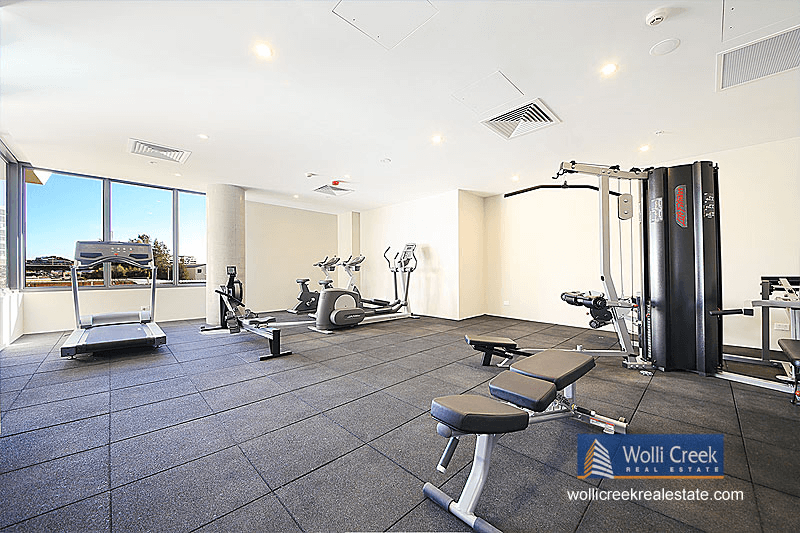 201/2 Chisholm St, WOLLI CREEK, NSW 2205